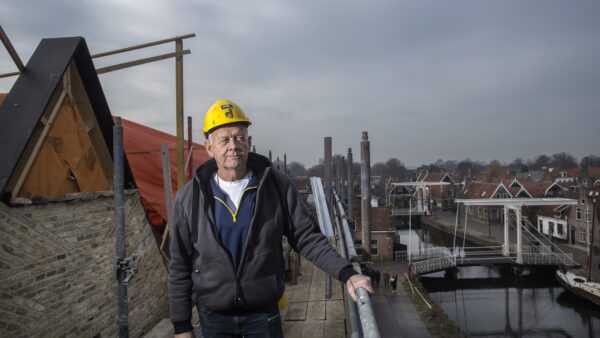 Jaap Tol Pinkel heeft een halve eeuw hart voor het metselvak